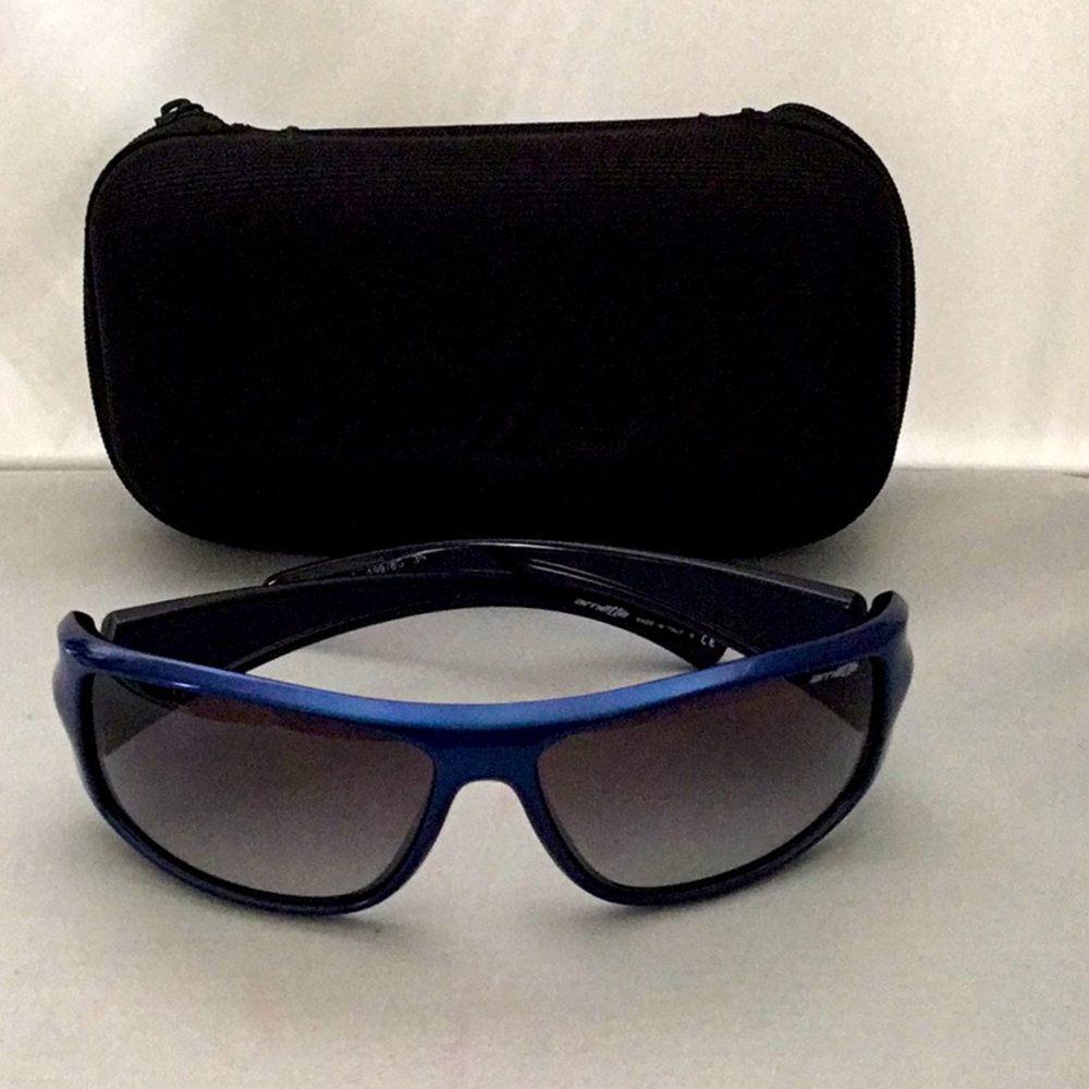 ARNETTE SUNGLASSES FOR MEN.